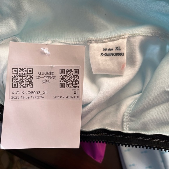 Golf Jacket - Picture 9 of 9